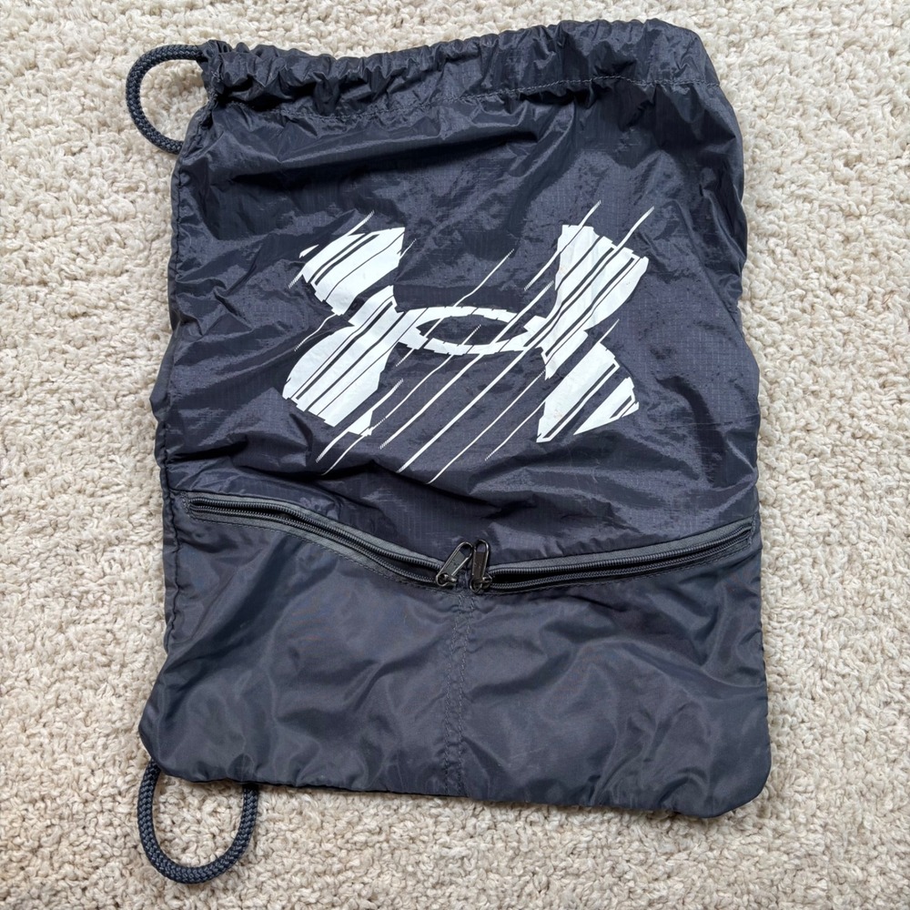 Under Armour Drawstring Backpack Unisex OS Gray Good Ripstop Zip Pocket Sackpack